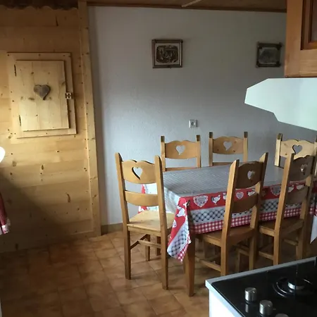 3 Pièces à Châtel, 6 Pers, Proche Télécabine, Balcon Exposé Sud/ouest - Fr-1-676-49